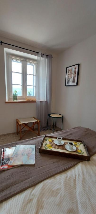 Apartment โมโตวุน ภายนอก รูปภาพ